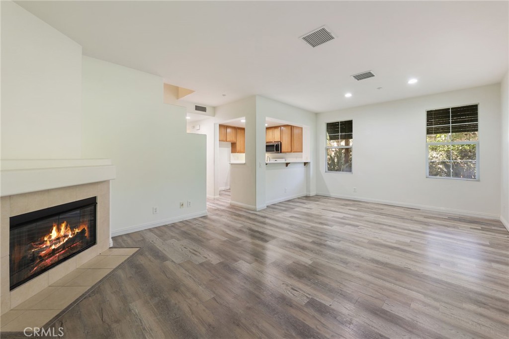 300 Dewdrop Property Photo 1