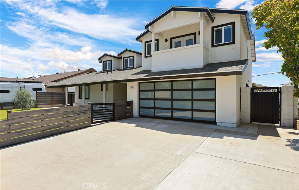 13631 University Property Photo 3
