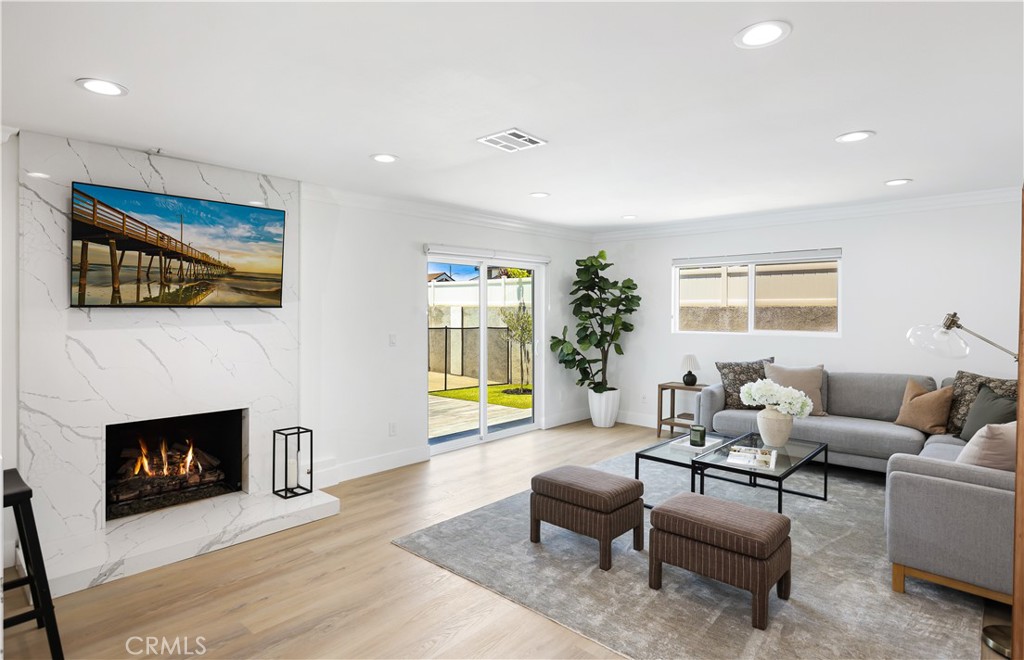 13631 University Property Photo 16