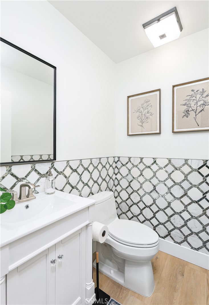 13631 University Property Photo 33