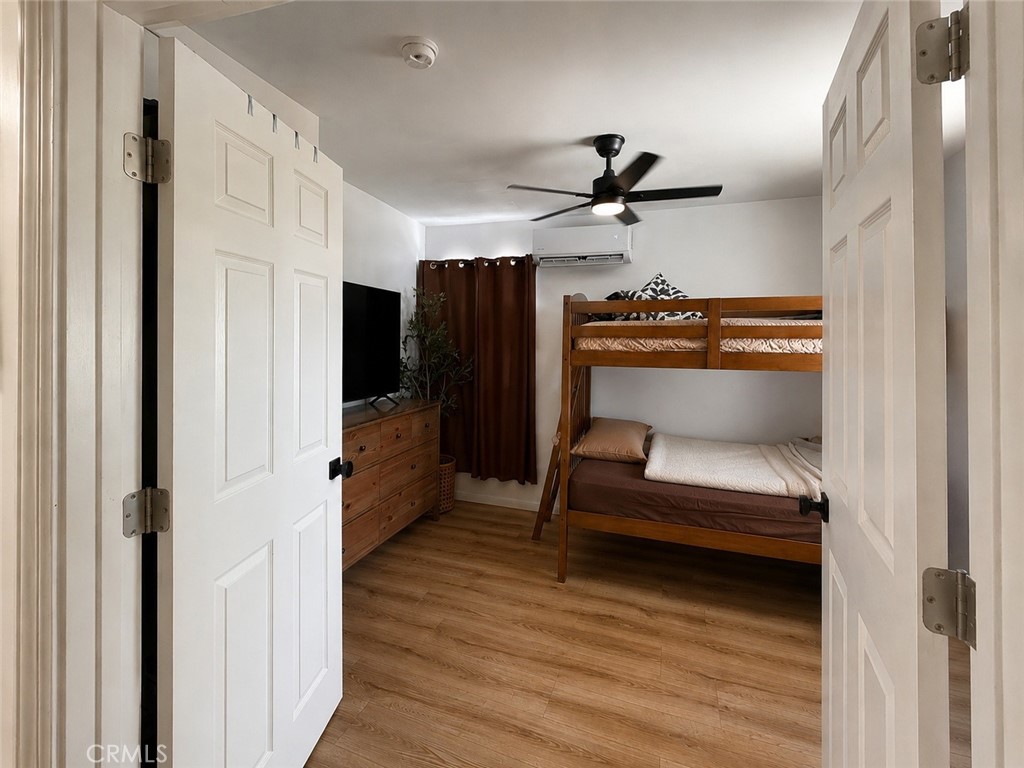 1113 S Golden West Avenue Property Photo 6