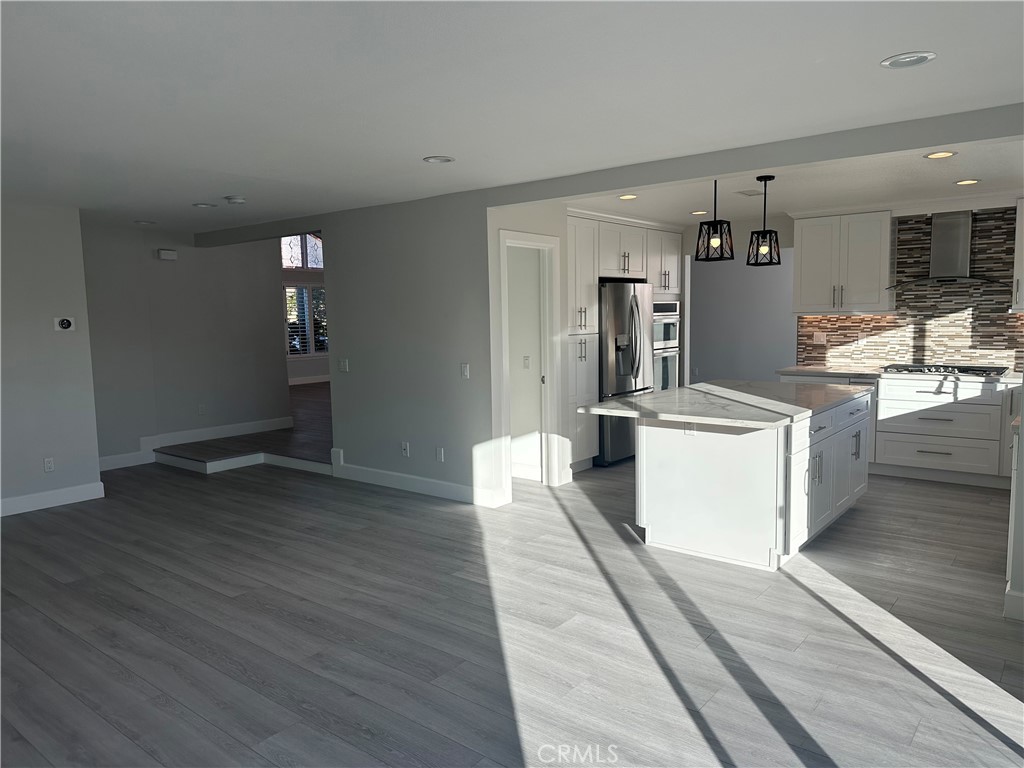 28935 Curlew Property Photo 3