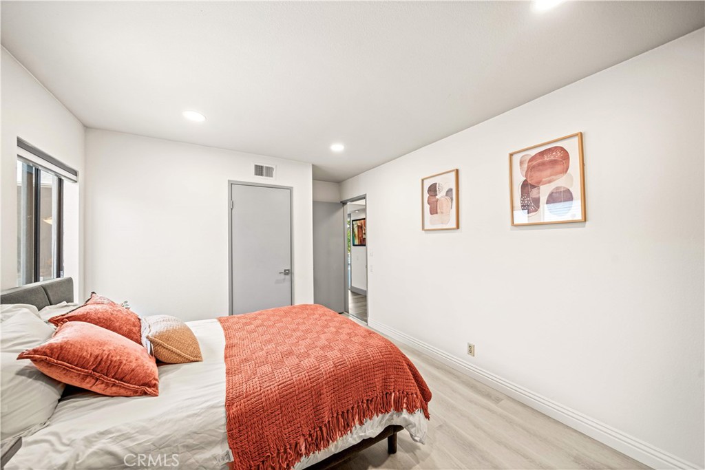 58 Fulton Property Photo 31