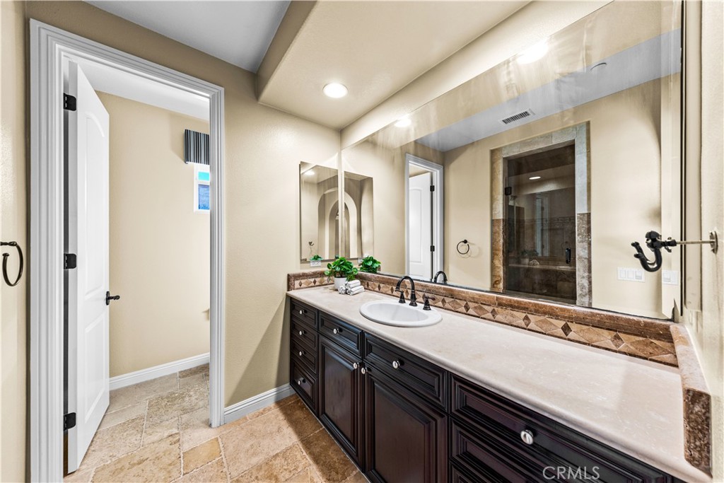 2859 Venezia Ter Property Photo 40