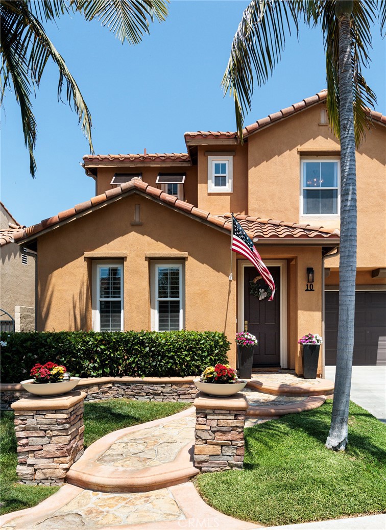 10 Via Zamora Property Photo 2