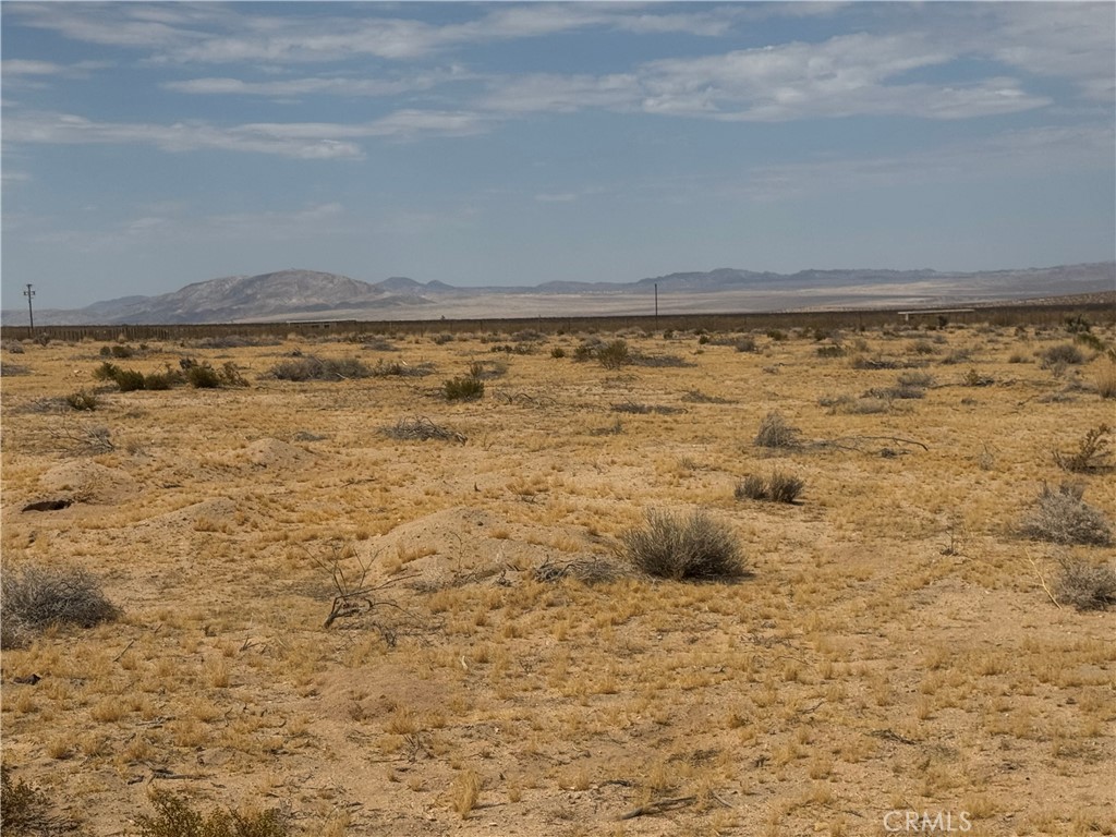 62626 N Pole Road Property Photo 4