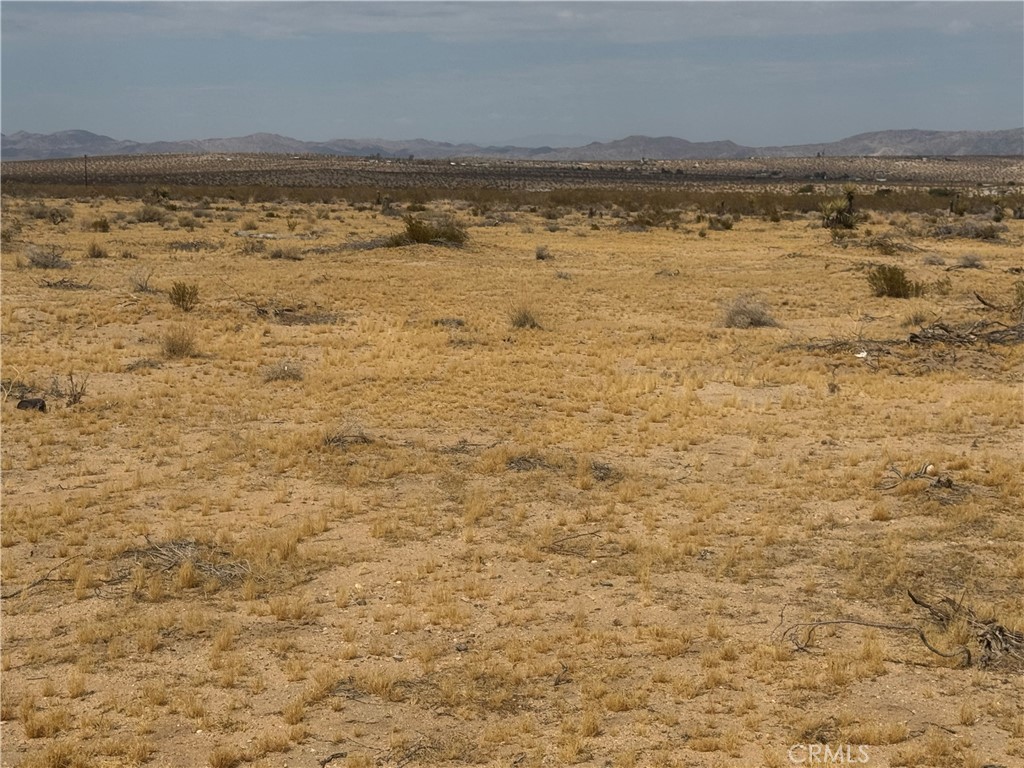62626 N Pole Road Property Photo 5