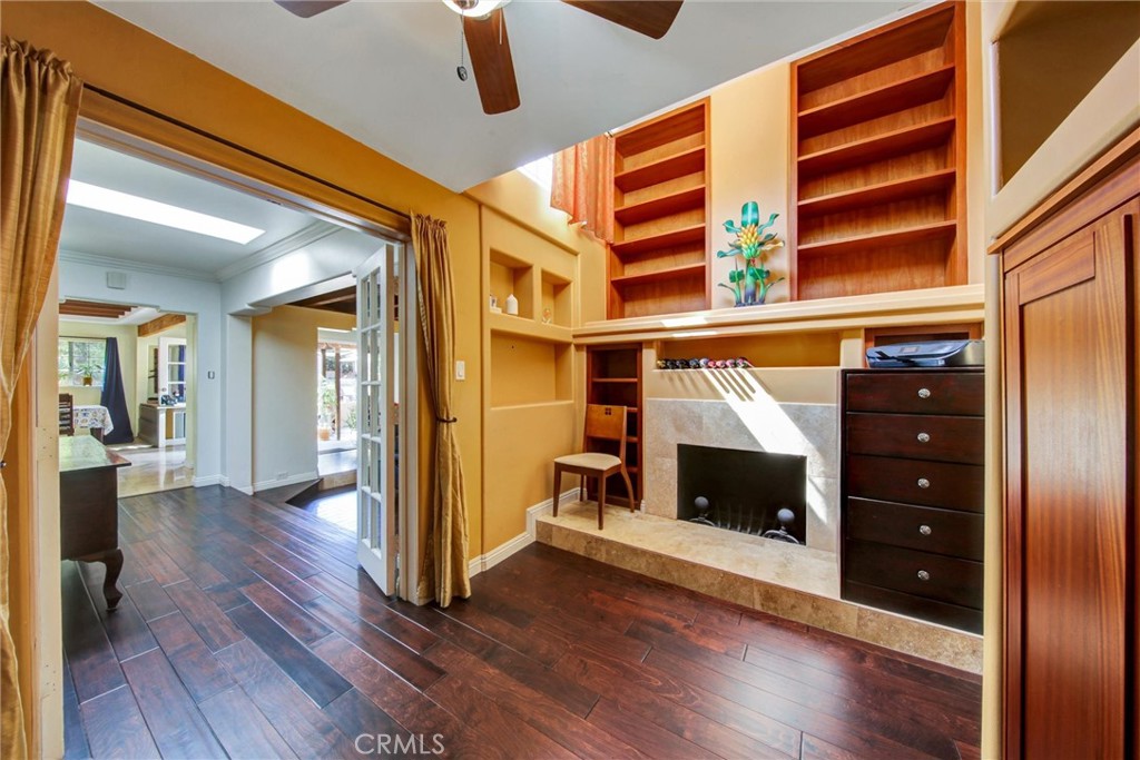1594 Linwood Street Property Photo 22