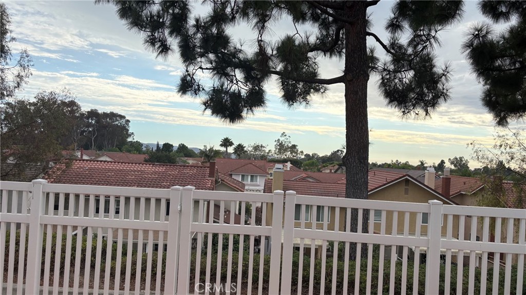 21211 Serra Vista Property Photo 4