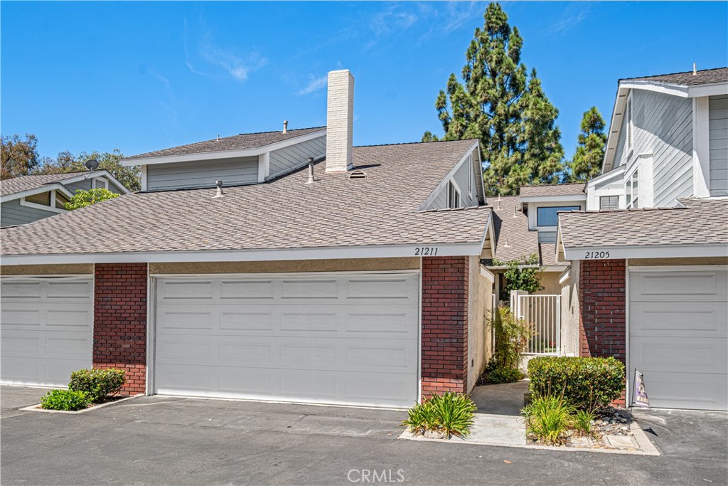 21211 Serra Vista Property Photo 31