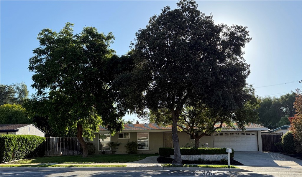 545 E Gainsborough Road Property Photo 1