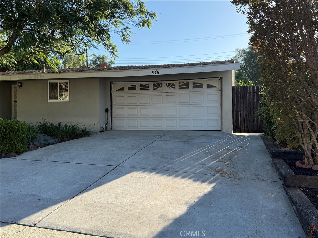 545 E Gainsborough Road Property Photo 3
