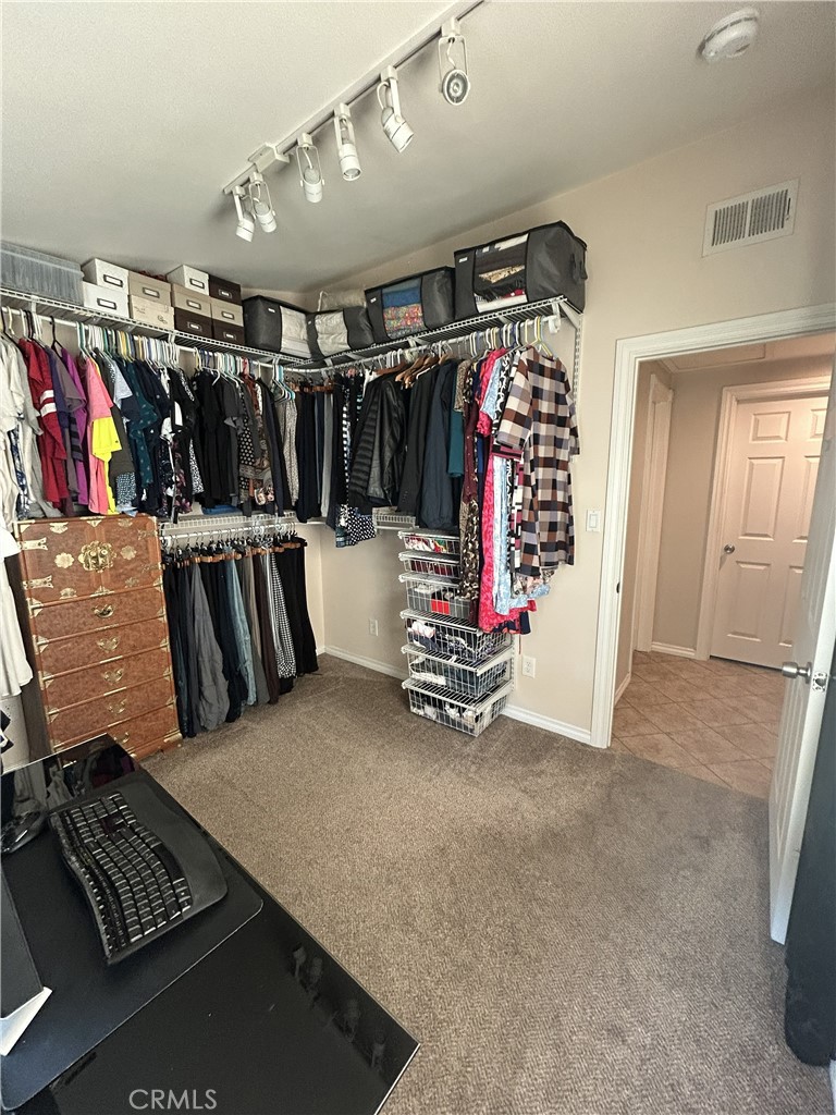 545 E Gainsborough Road Property Photo 15