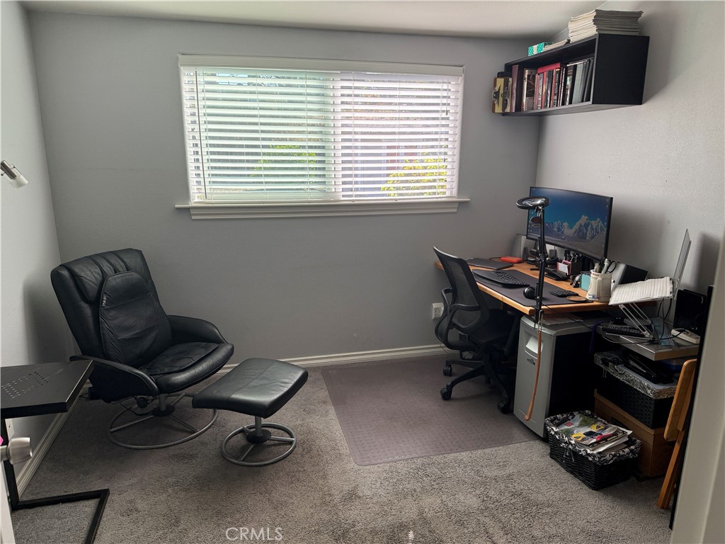 545 E Gainsborough Road Property Photo 18