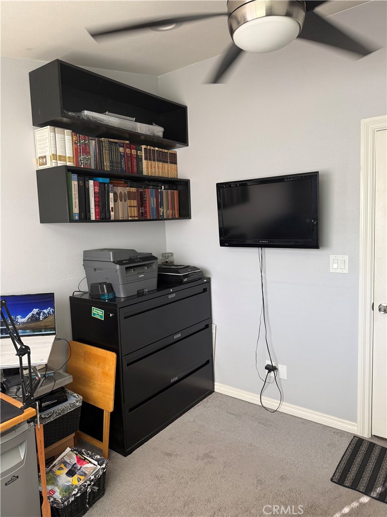 545 E Gainsborough Road Property Photo 20