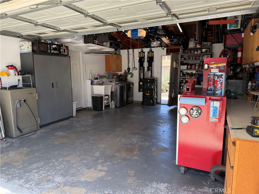 545 E Gainsborough Road Property Photo 31
