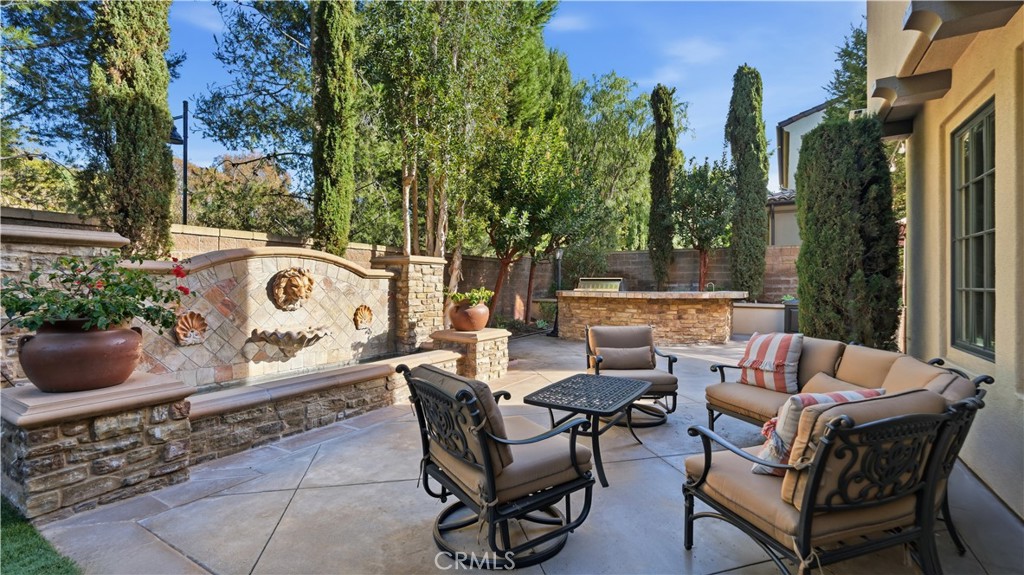 24 Highpoint Property Photo 11