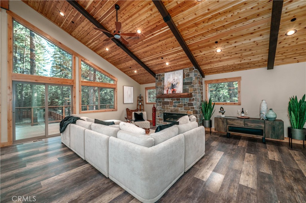 644 Tata Property Photo 9