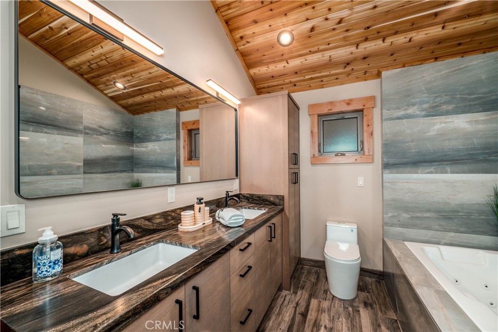 644 Tata Property Photo 26
