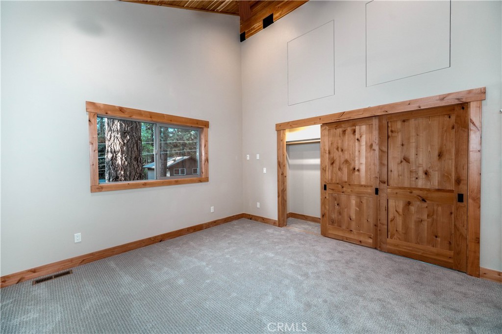 644 Tata Property Photo 28