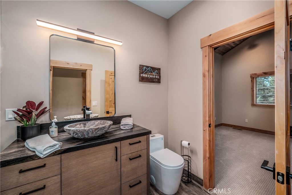 644 Tata Property Photo 29