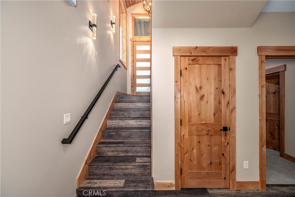 644 Tata Property Photo 32