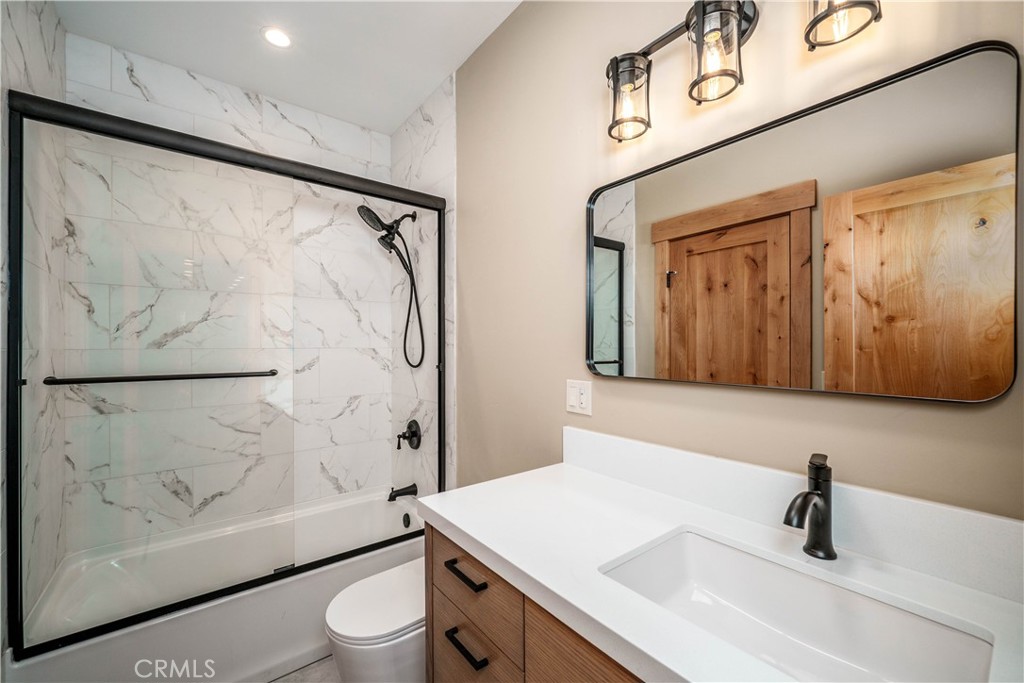 644 Tata Property Photo 45