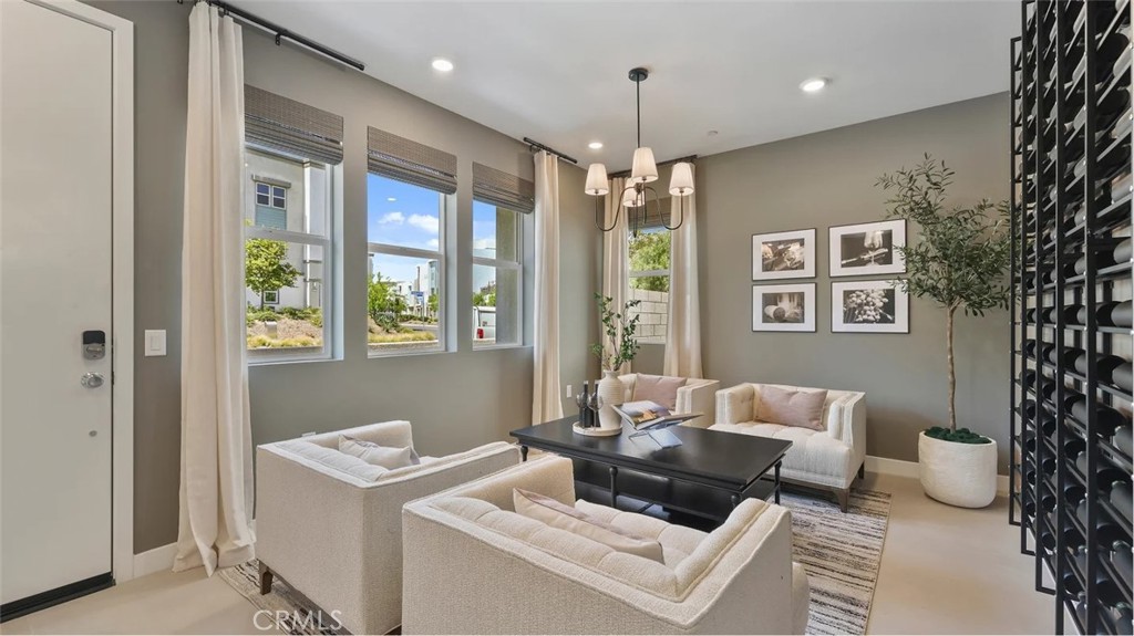 26862 Serif Place Property Photo 7