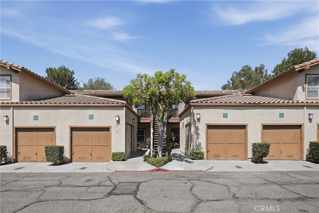7 Timbre Property Photo 2