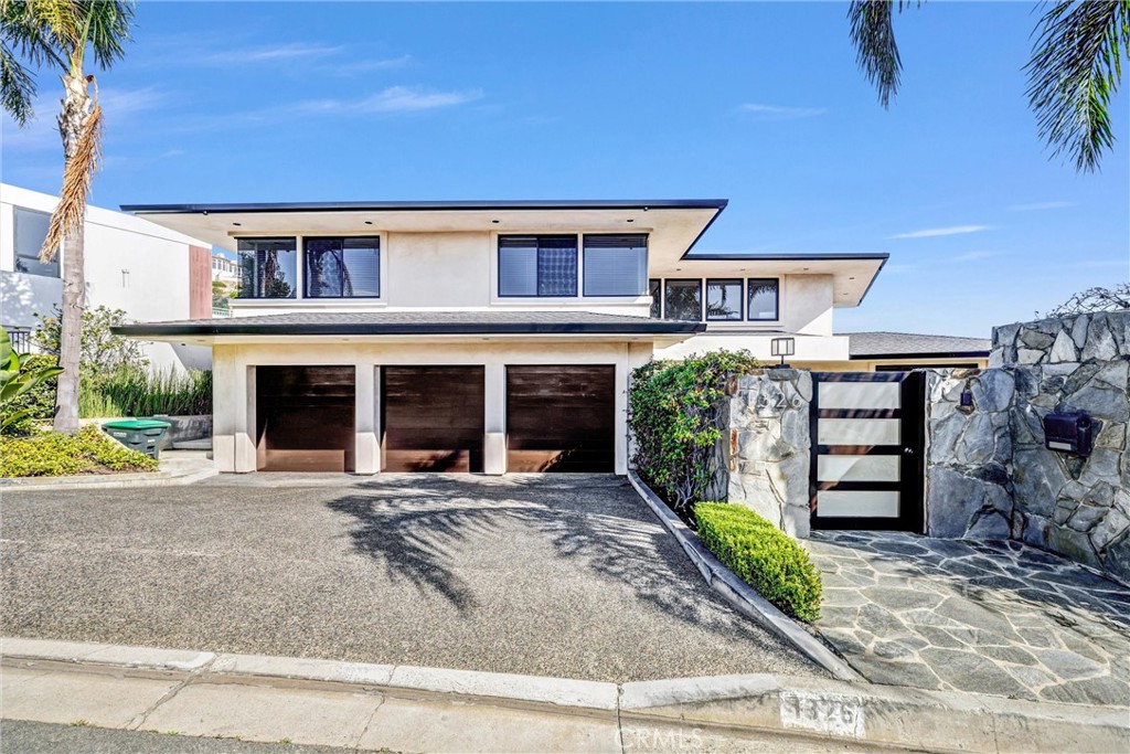 1326 Skyline Property Photo 1