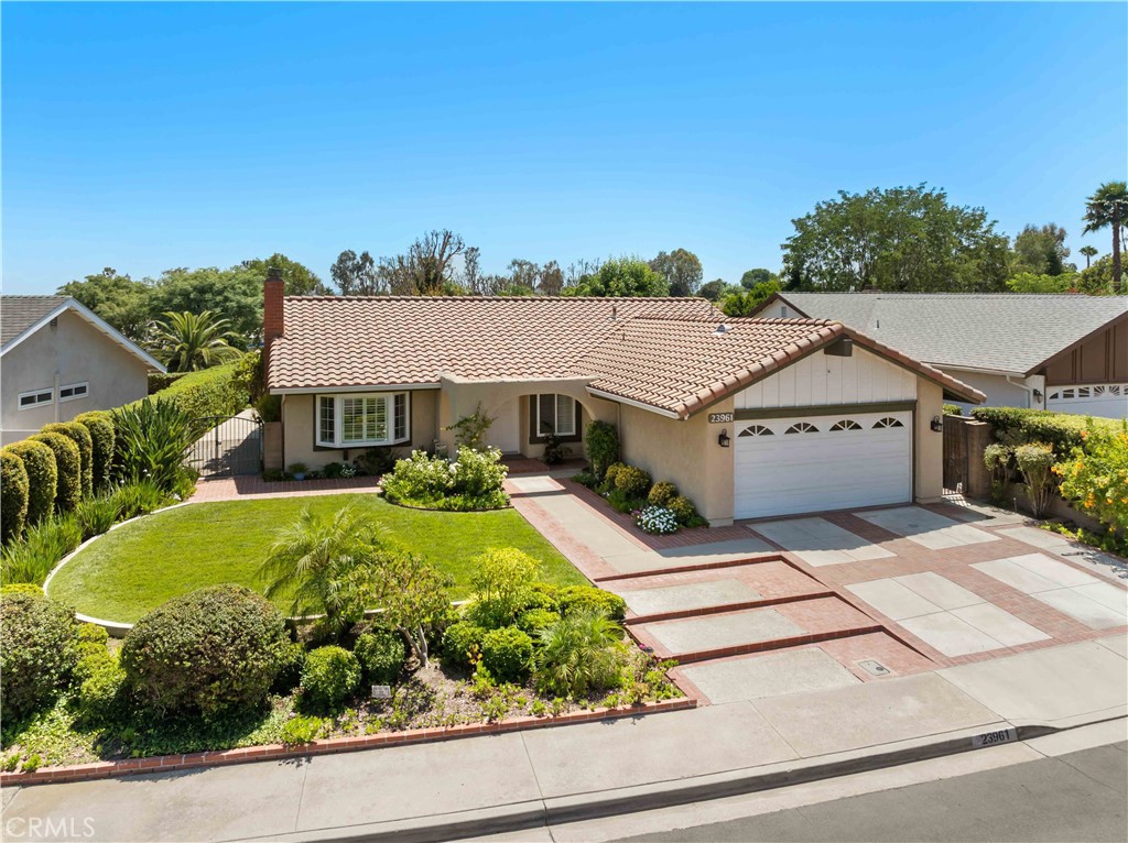 23961 Juaneno Property Photo 1