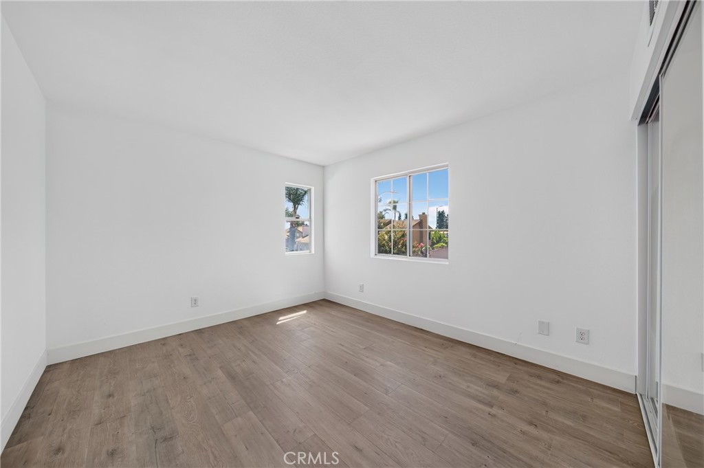 2922 Rolling Village Property Photo 31