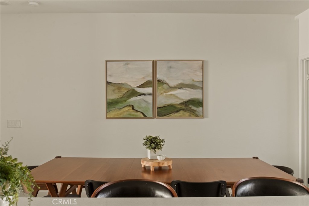 10305 Triple Crown Lane Property Photo 11