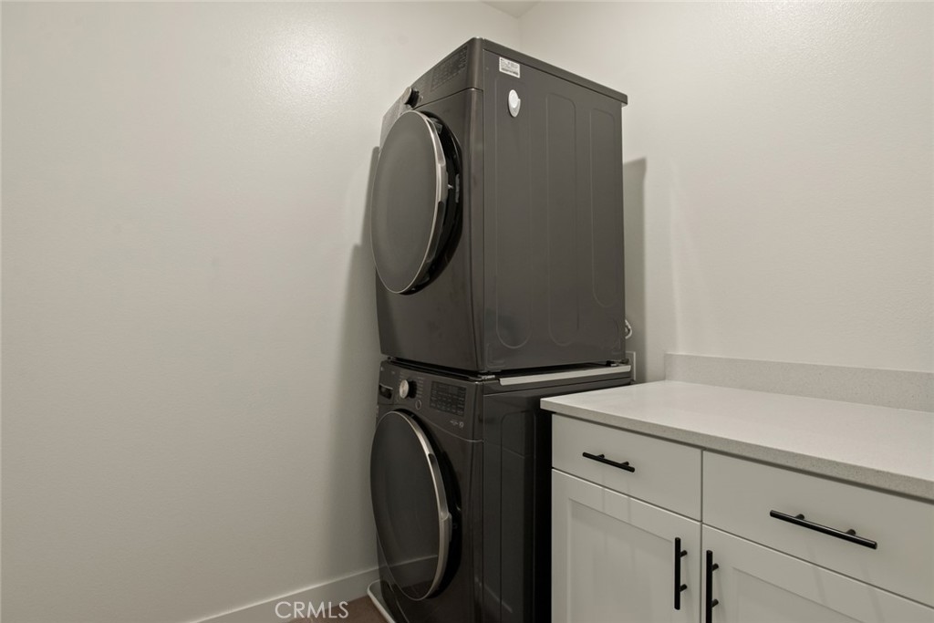 10305 Triple Crown Lane Property Photo 34