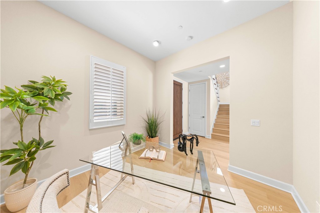 53 Tundra Property Photo 5
