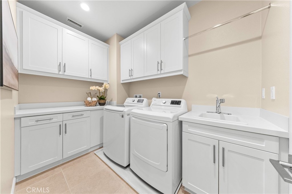 53 Tundra Property Photo 36