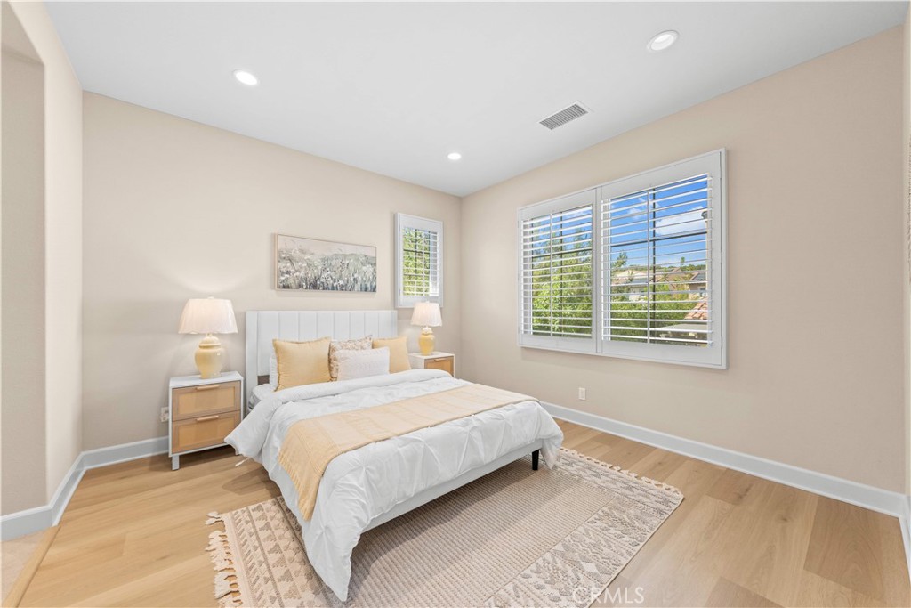 53 Tundra Property Photo 42
