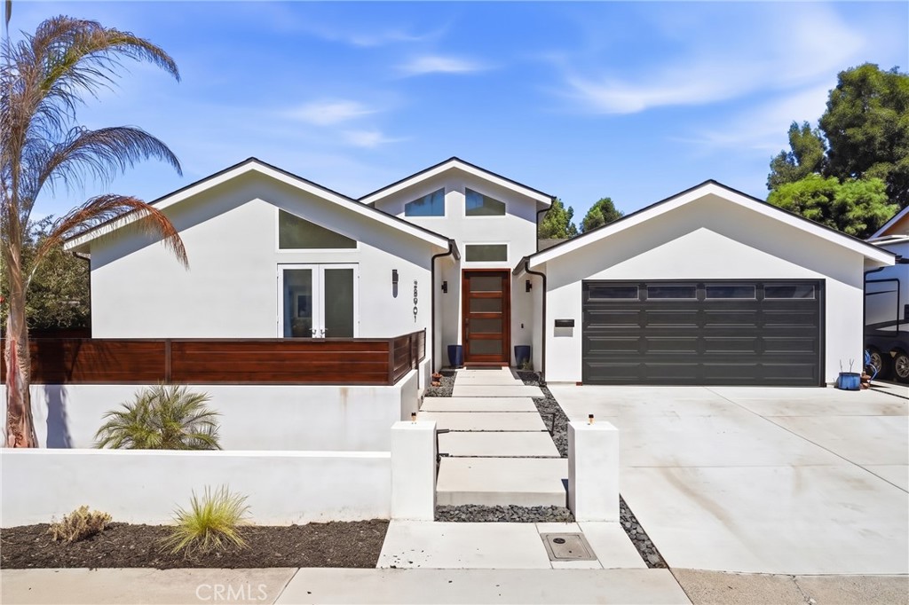 28901 Aloma Avenue Property Photo 1