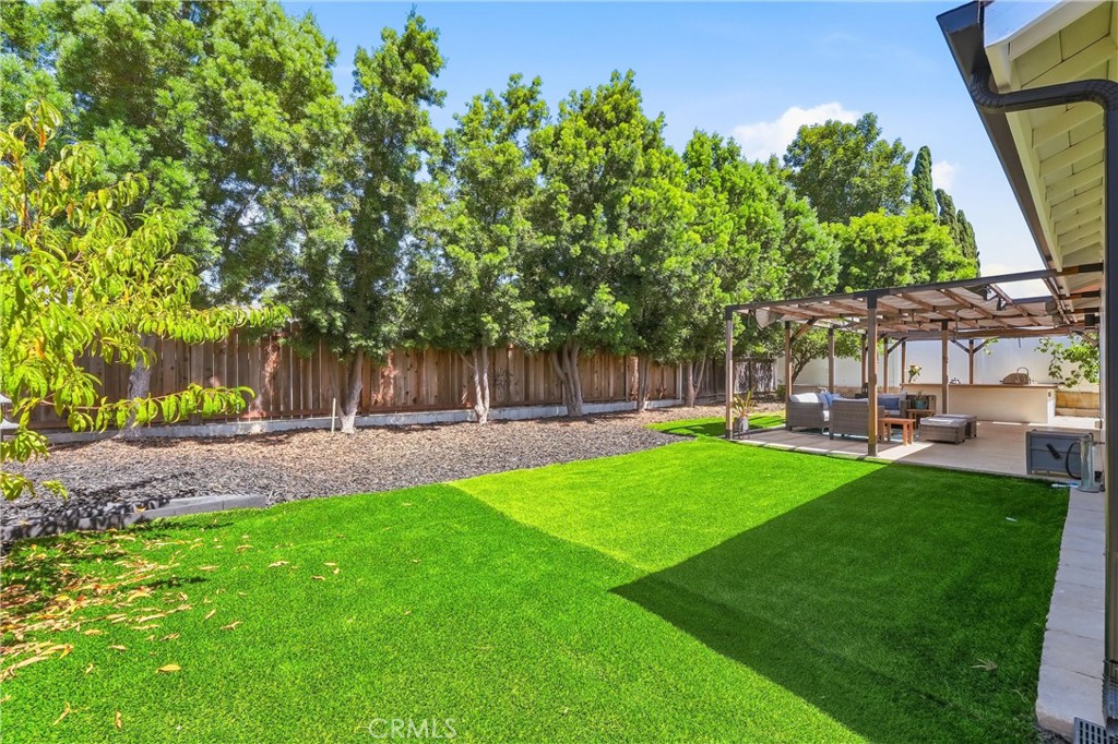 28901 Aloma Avenue Property Photo 28