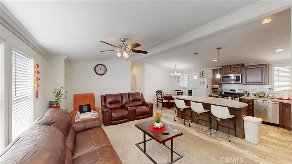 11301 Euclid 73a Property Photo 5