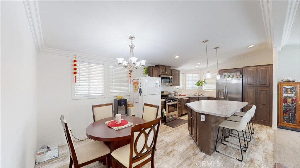 11301 Euclid 73a Property Photo 6