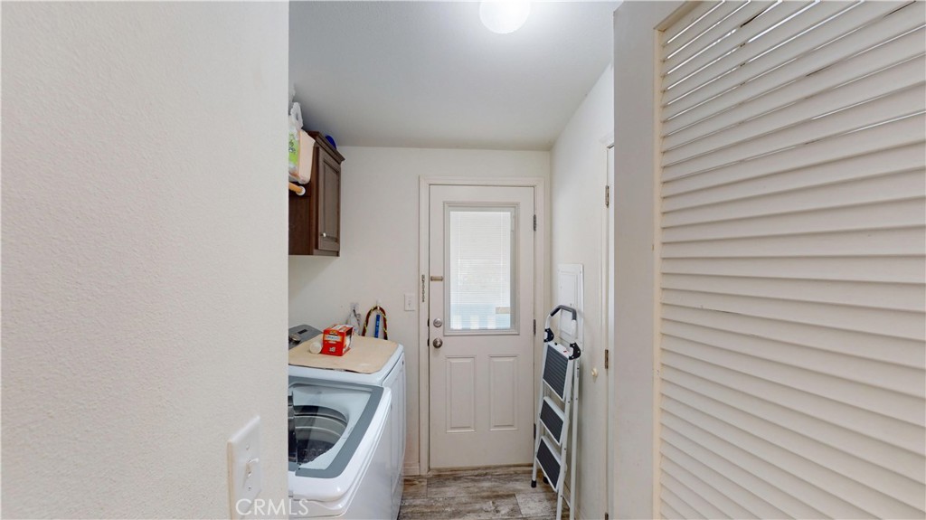 11301 Euclid 73a Property Photo 11