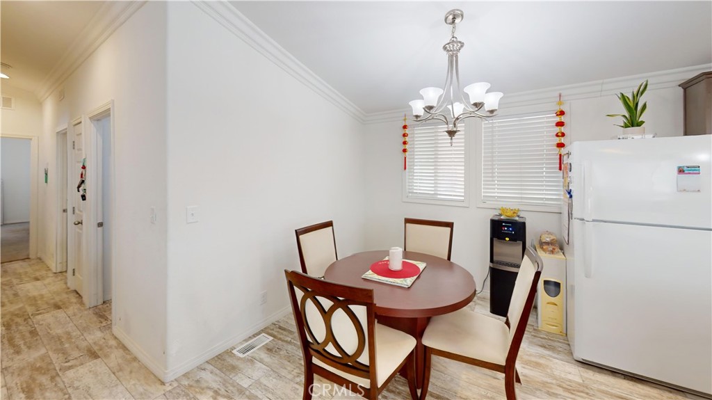 11301 Euclid 73a Property Photo 27