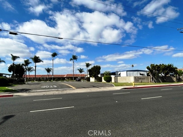 11301 Euclid 73a Property Photo 35