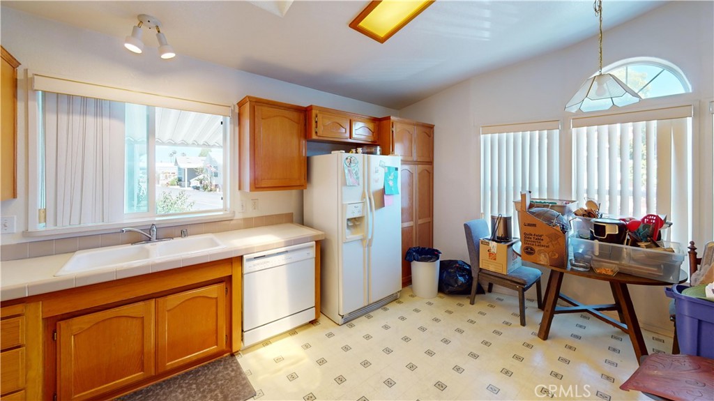 913 Ironwood Lane Property Photo 4