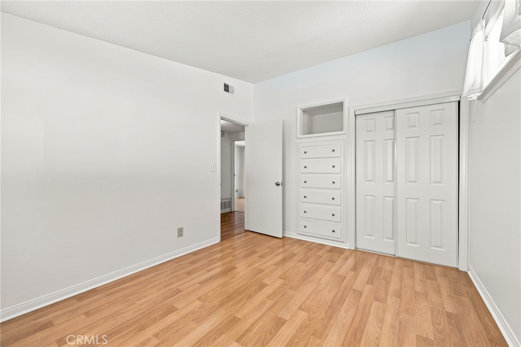 249 Dryden St. Property Photo 14