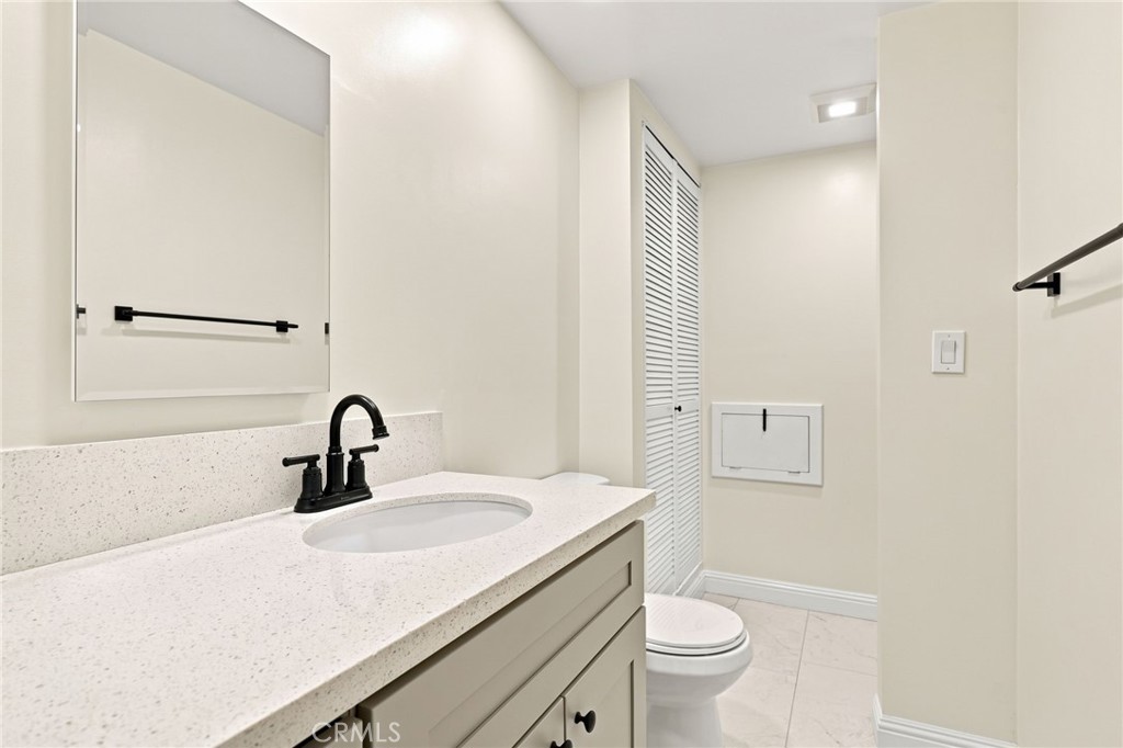 249 Dryden St. Property Photo 18
