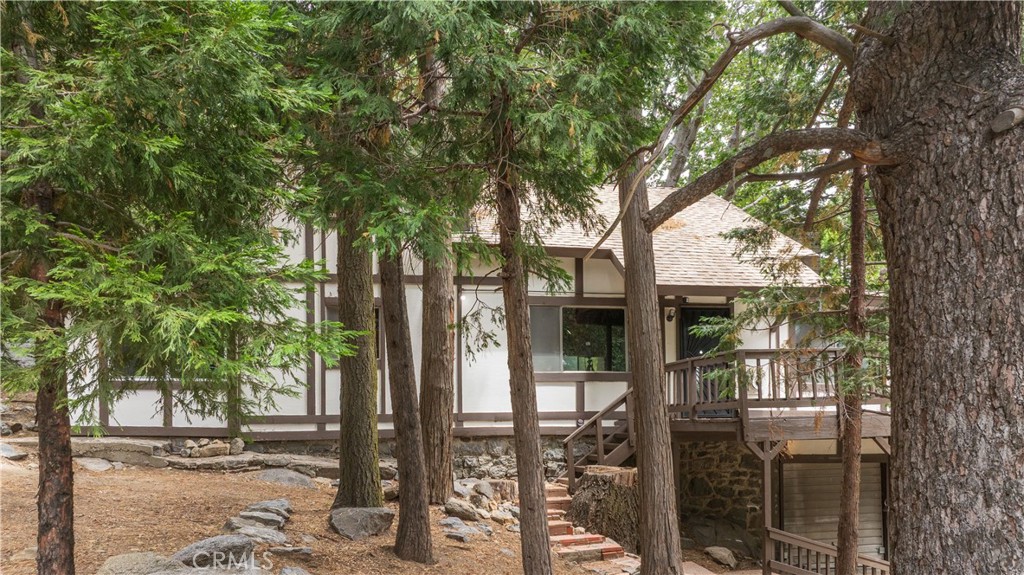 21855 Lakeland View Property Photo 5