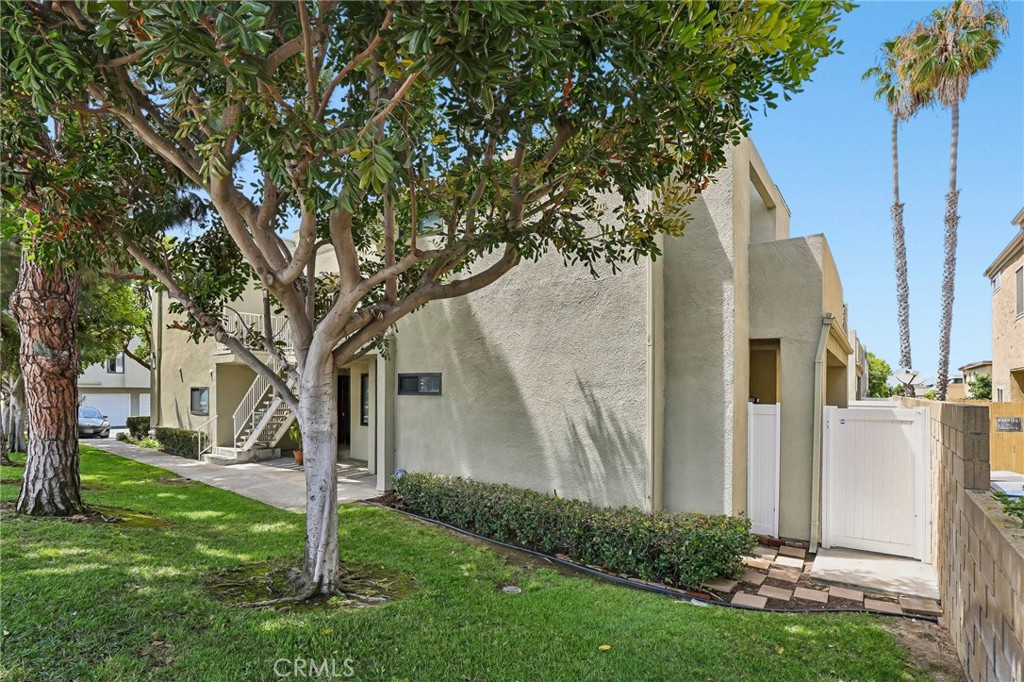 17722 Sergio Circle 102 Property Photo 30