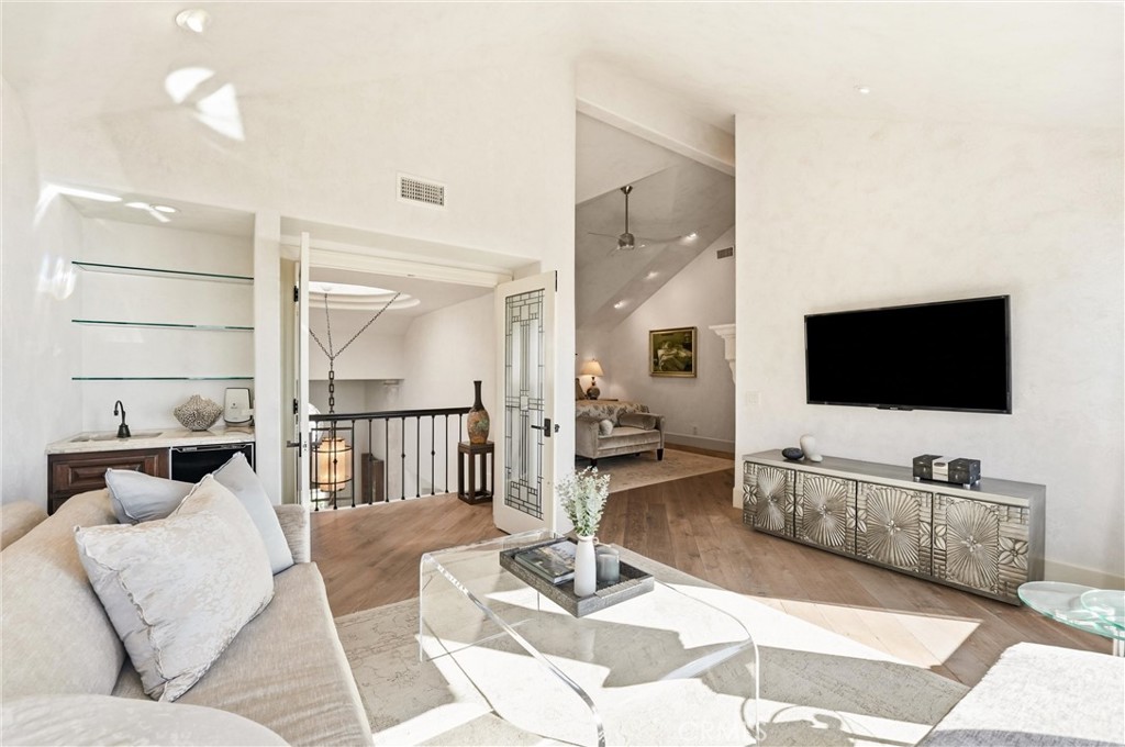 15 Nice Property Photo 31